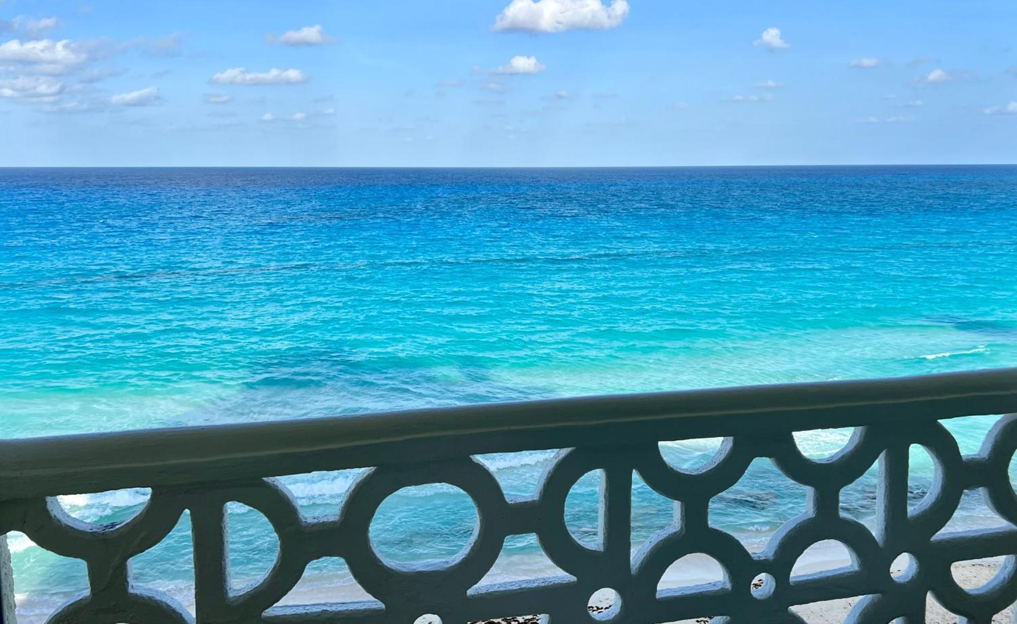 Beachside Apartments Cancún Buitenkant foto