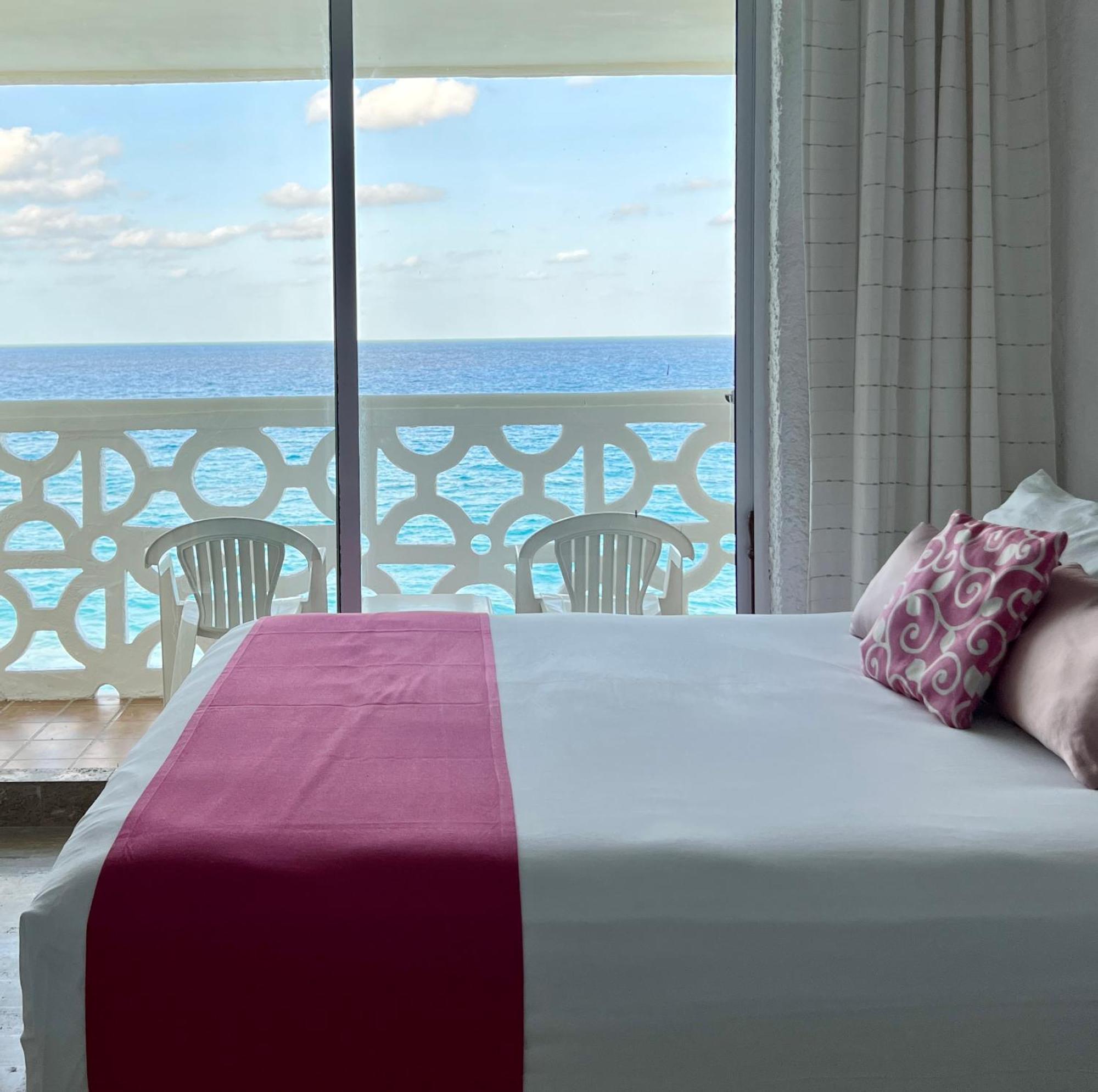 Beachside Apartments Cancún Buitenkant foto