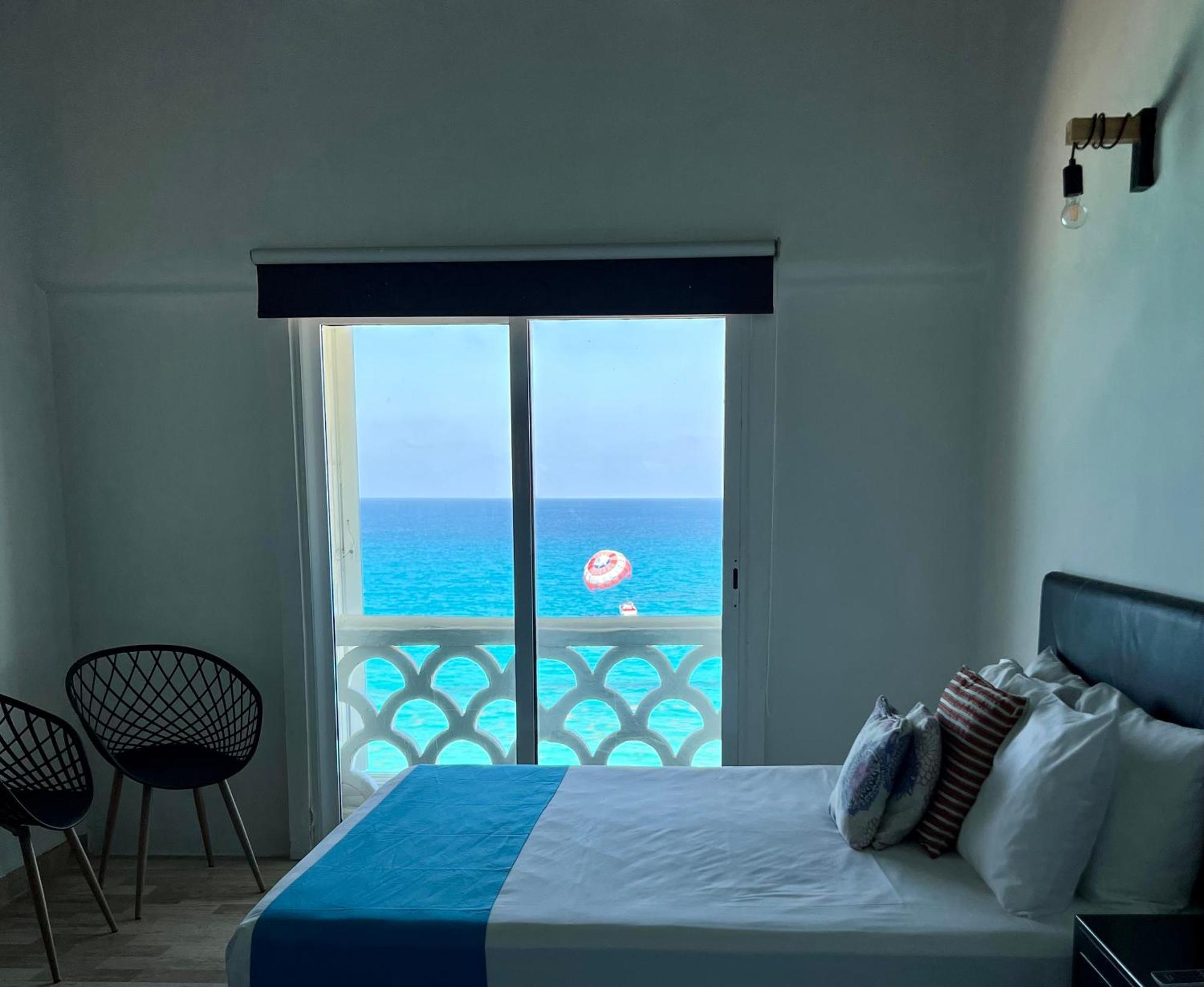 Beachside Apartments Cancún Buitenkant foto