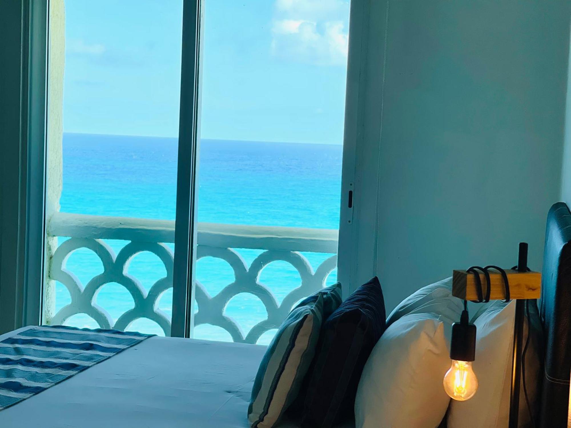 Beachside Apartments Cancún Buitenkant foto